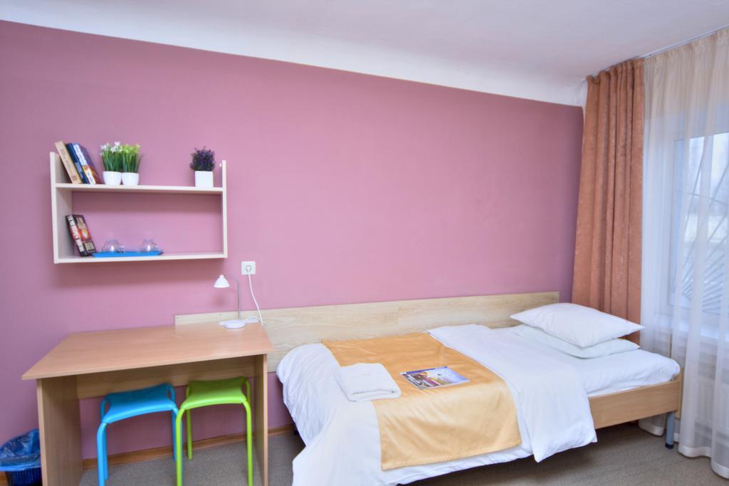 Hostel Podolski Plus Kiev Habitación foto