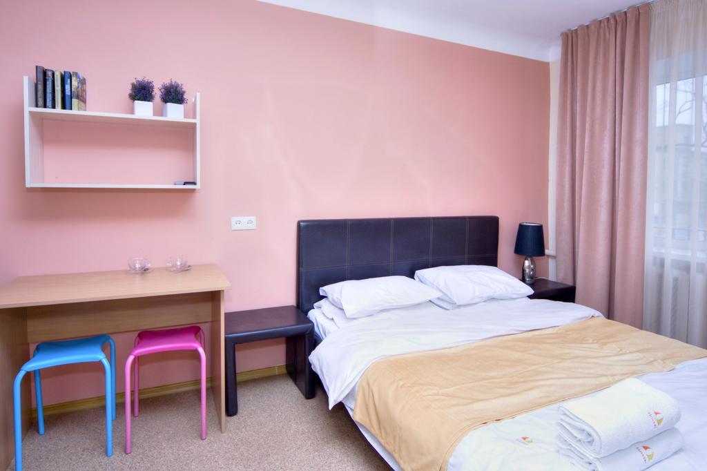 Hostel Podolski Plus Kiev Habitación foto